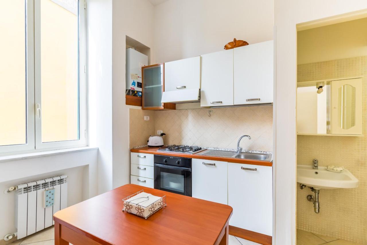 Orsola Comfort House By Napoliapartments エクステリア 写真