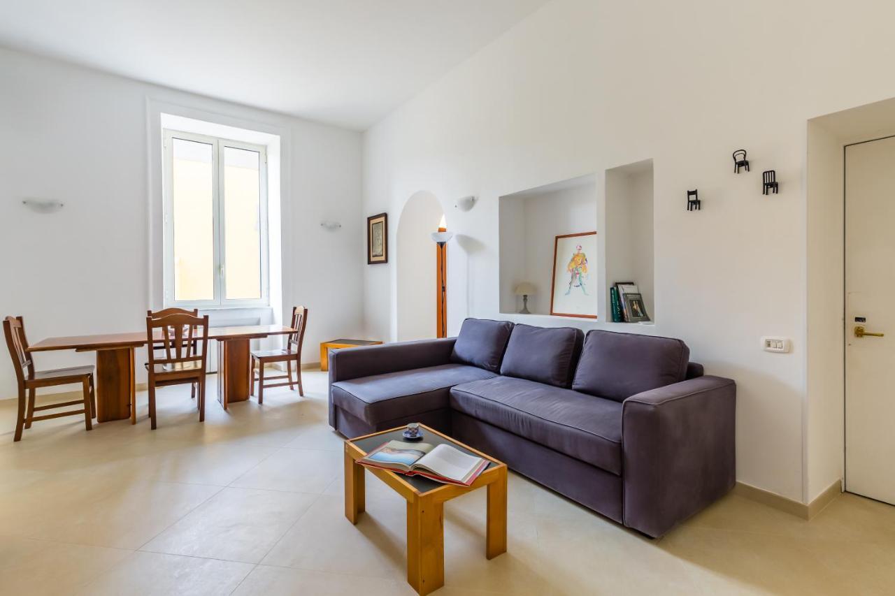 Orsola Comfort House By Napoliapartments エクステリア 写真
