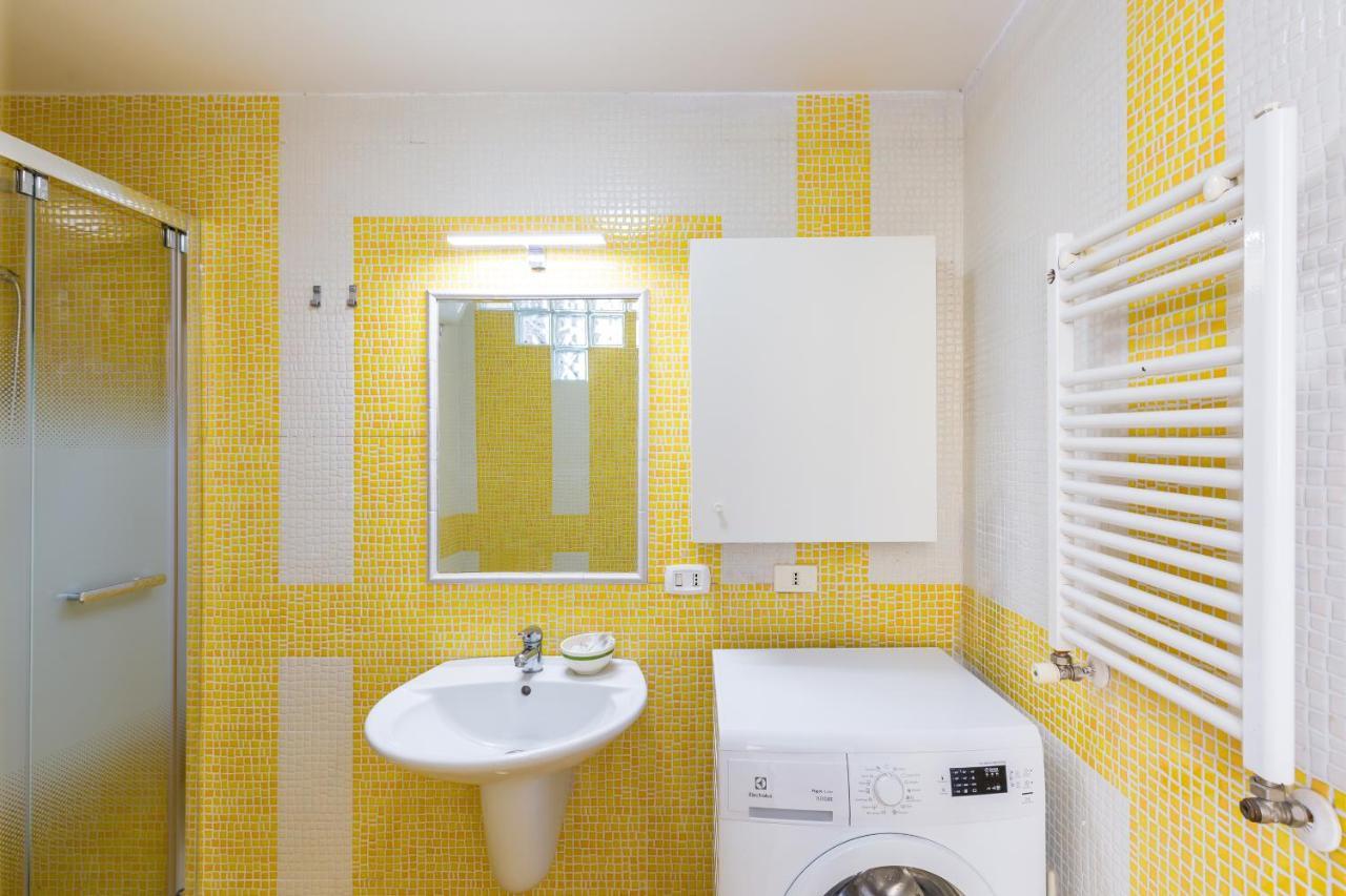 Orsola Comfort House By Napoliapartments エクステリア 写真